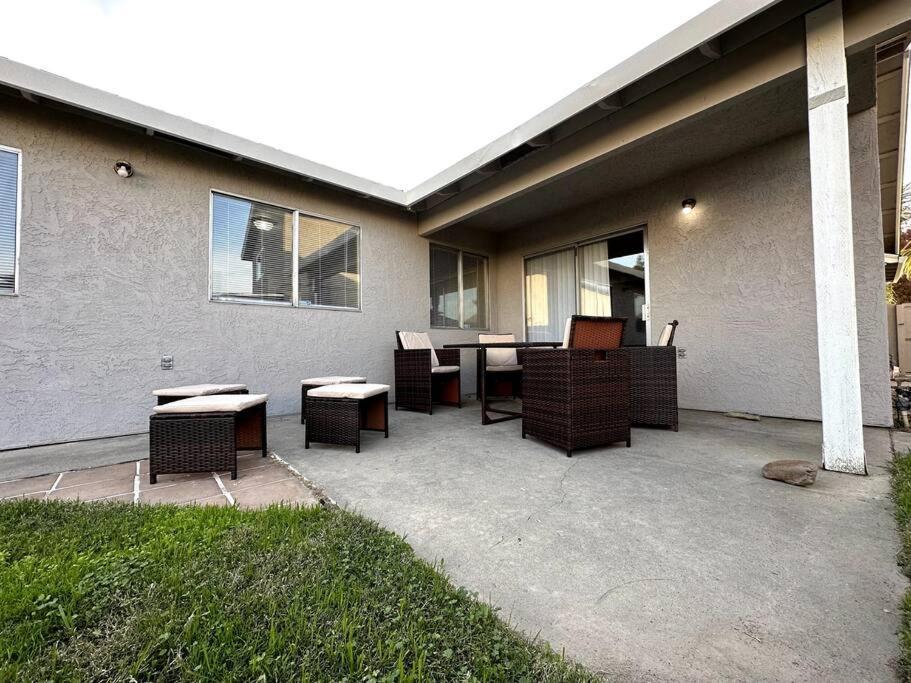 Comfortable House W/ Wi-Fi/Tv - Turlock,Ca المظهر الخارجي الصورة