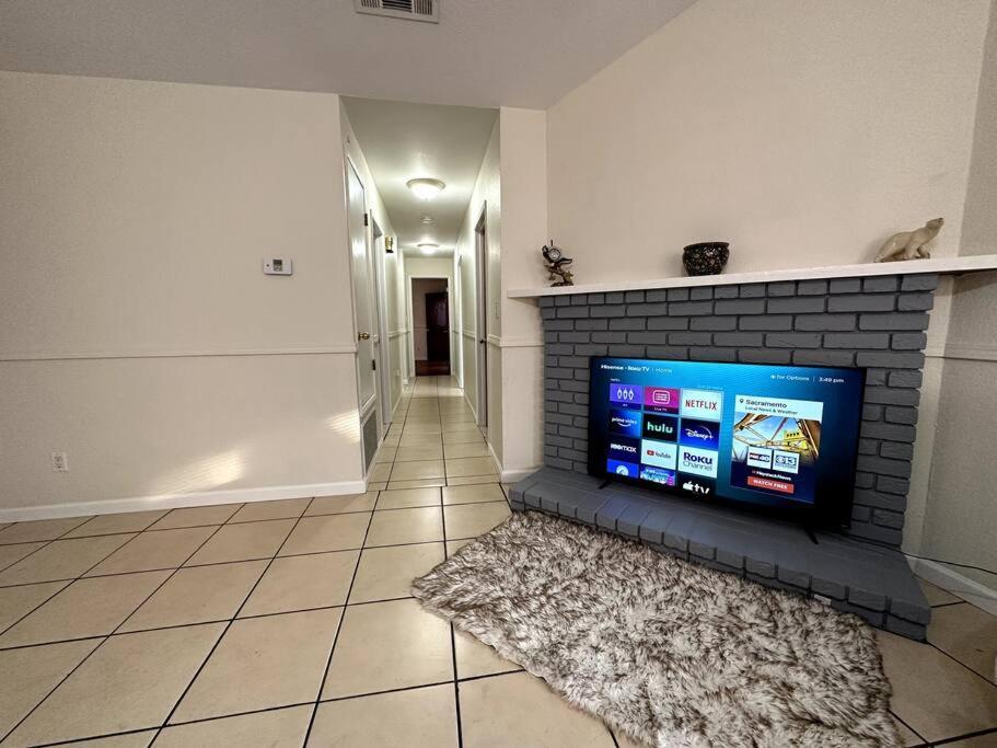 Comfortable House W/ Wi-Fi/Tv - Turlock,Ca المظهر الخارجي الصورة